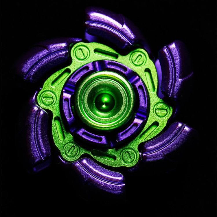 Alloy Deformation Of Noisy Fingertip Gyroscope