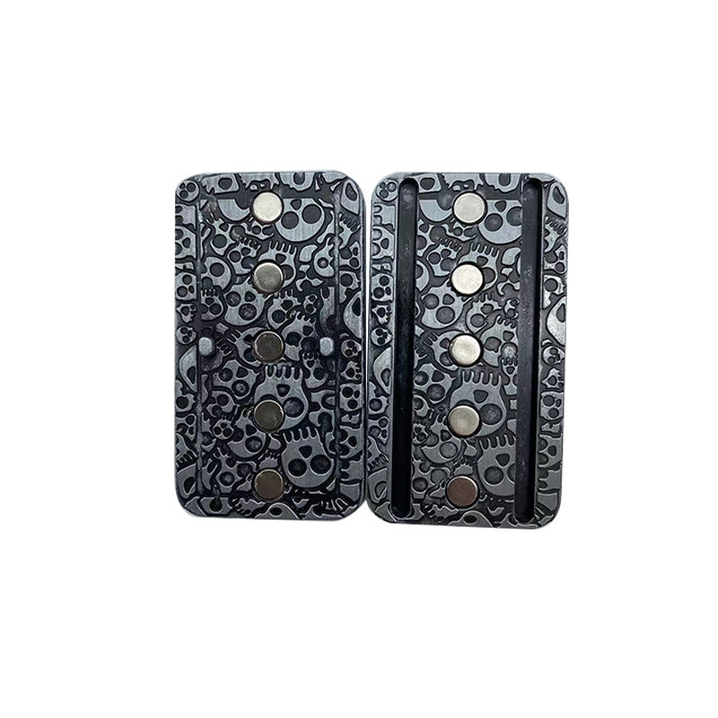 Metal Skull Fingertip Slider Toy